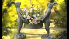 פלאים גחמניים: הרם את המרחב שלך עם אמנות גן